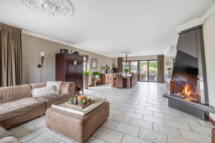 Foto 2 van Knibbelweg 8