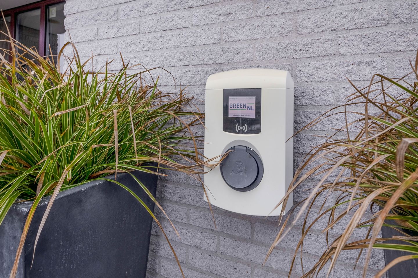 Photo 64 of Knibbelweg 8