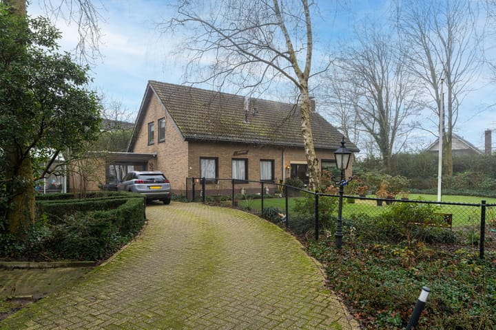 Foto 1 van Grotestraat 6