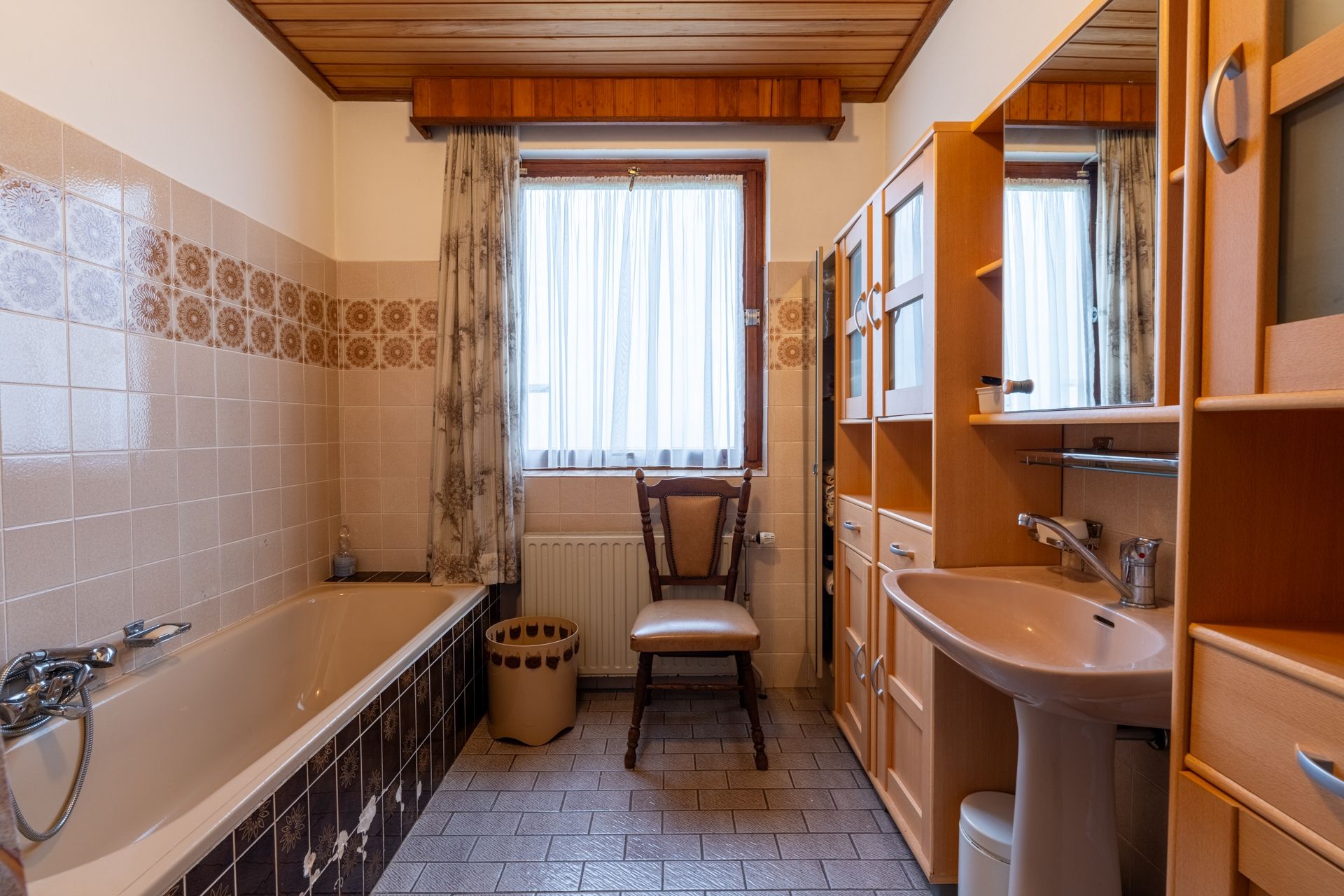 Foto 24 van Grotestraat 6