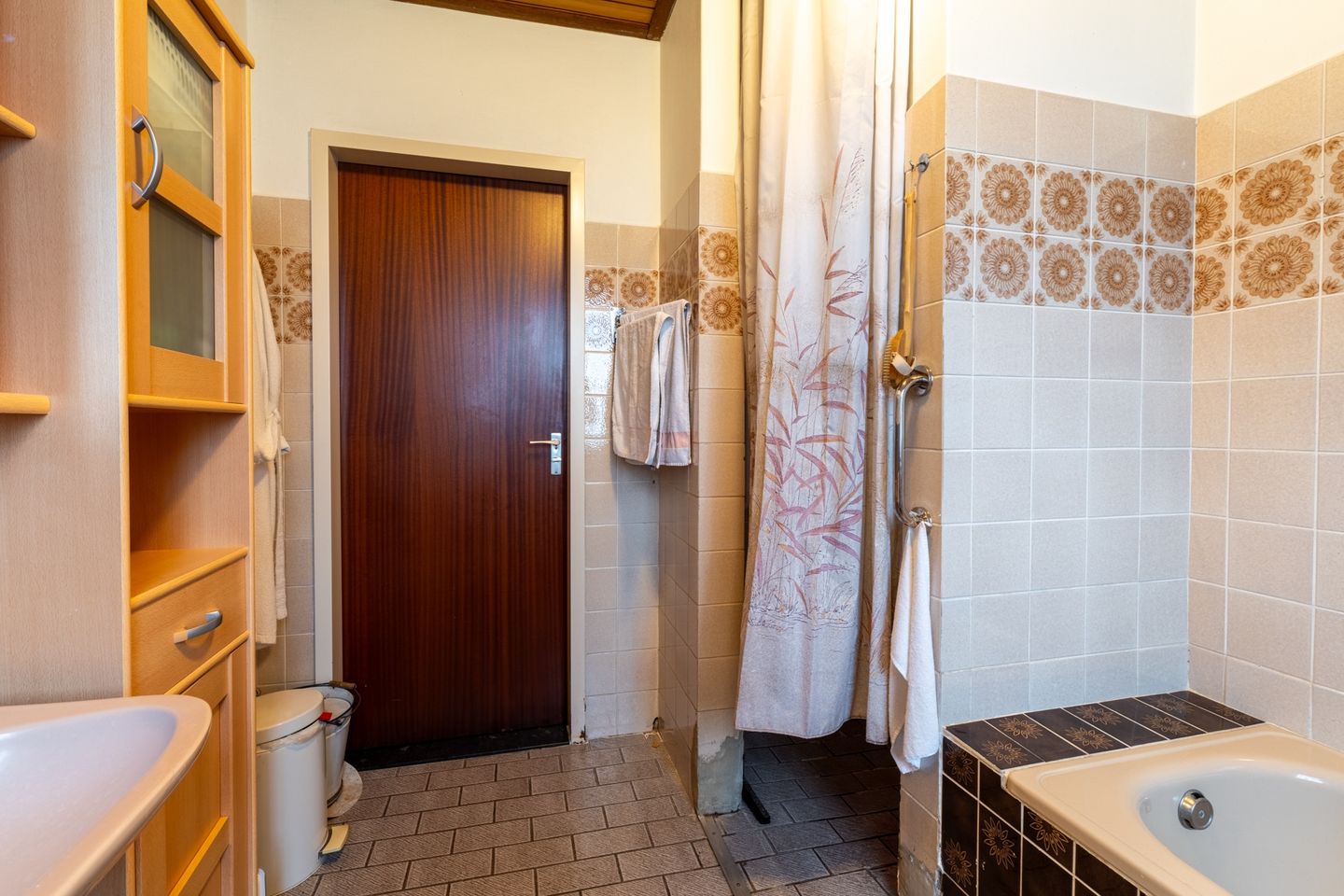 Foto 25 van Grotestraat 6