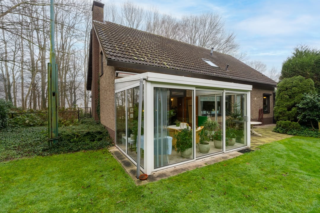 Foto 38 van Grotestraat 6