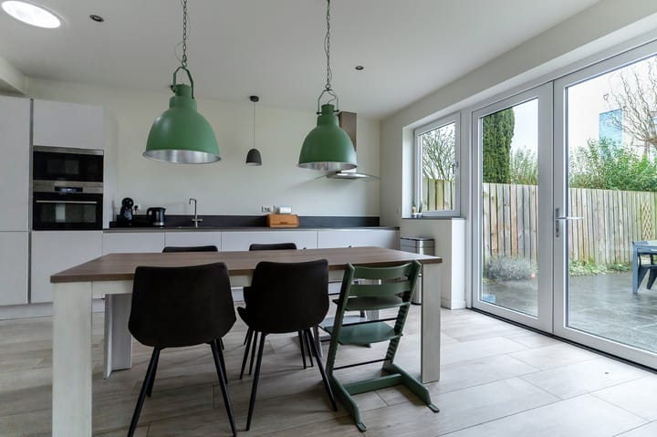 Photo 18 of Deken Cauthalsstraat 3