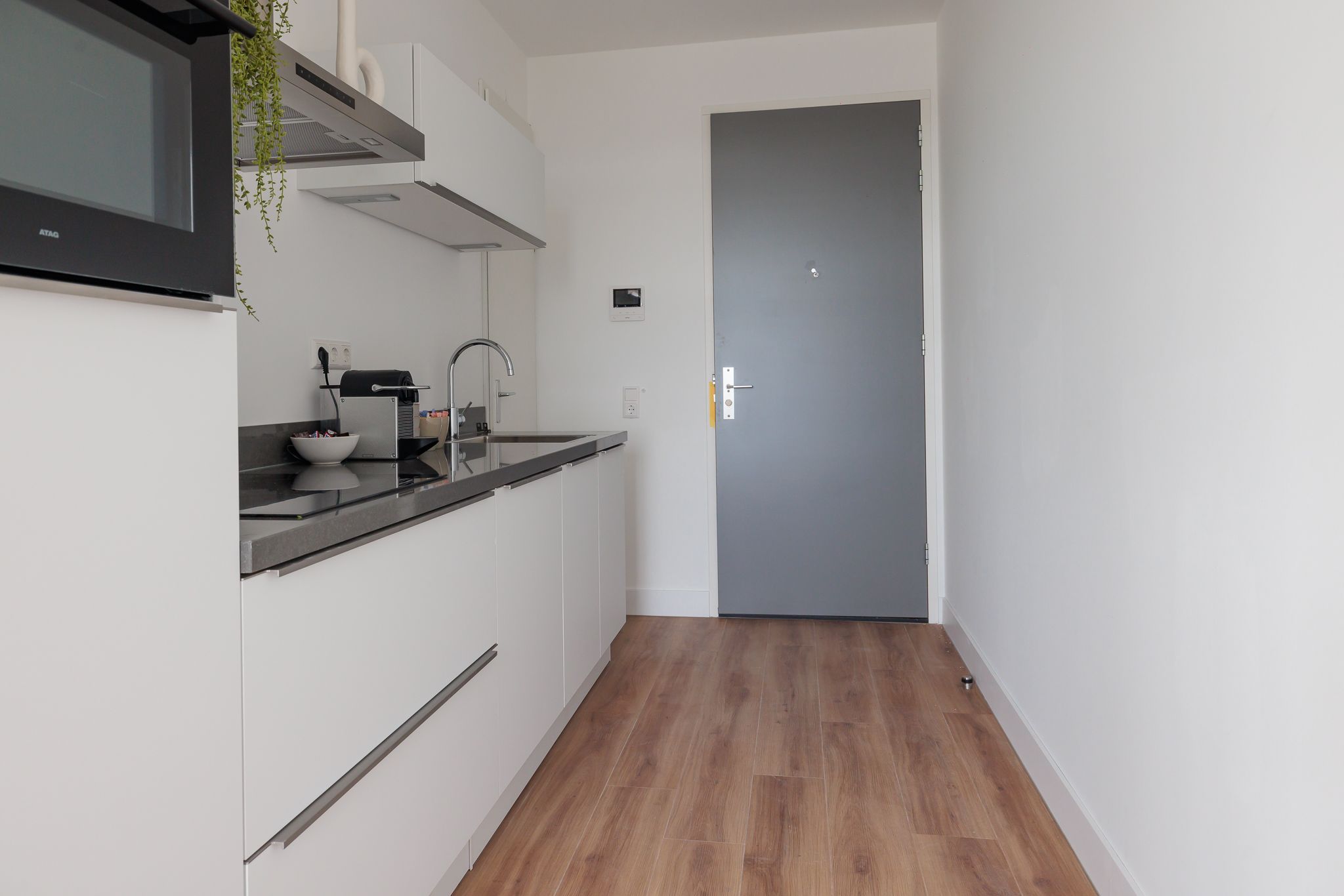 Photo 9 of Volmerlaan 4-F076