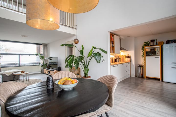 Foto 12 van Houtrakgracht 548