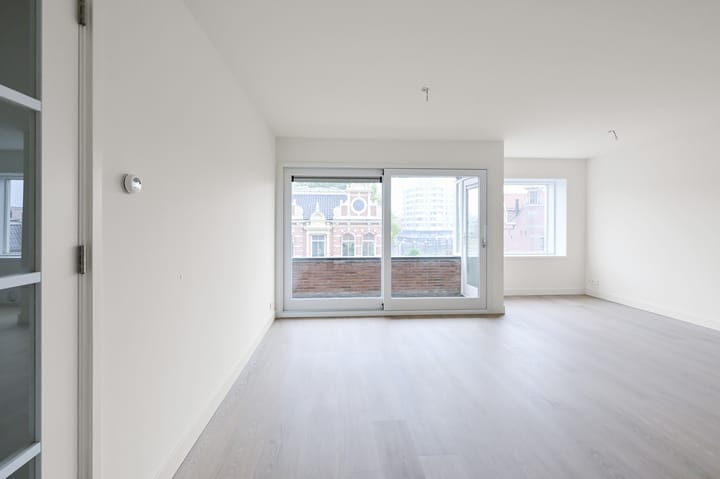 Foto 3 van Westzijde 9-E