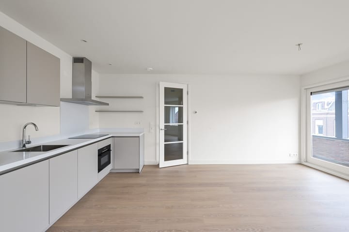 Foto 8 van Westzijde 9-E