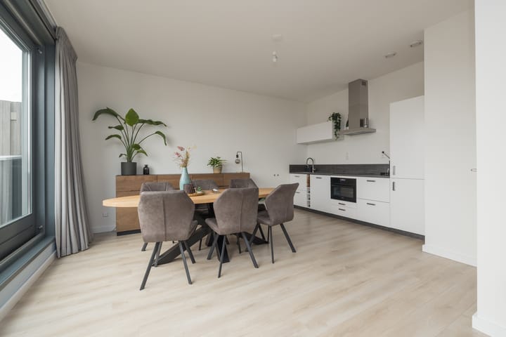 Foto 8 van 1e Loosterweg 42-U