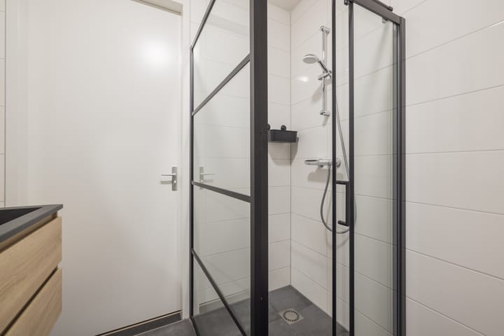 Foto 31 van 1e Loosterweg 42-U