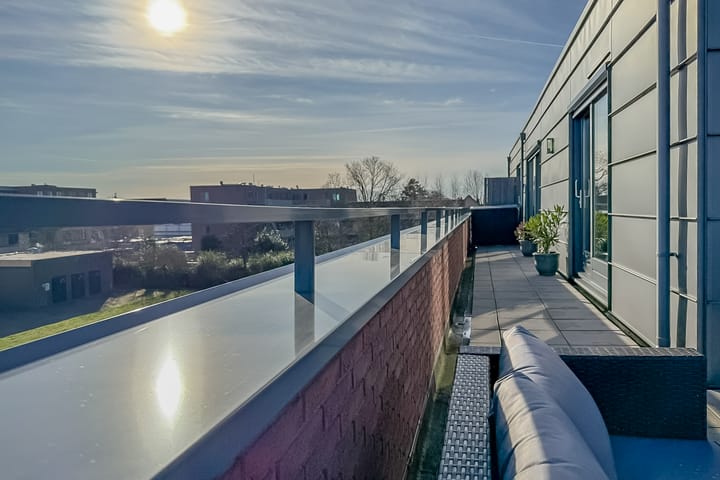 Foto 32 van 1e Loosterweg 42-U