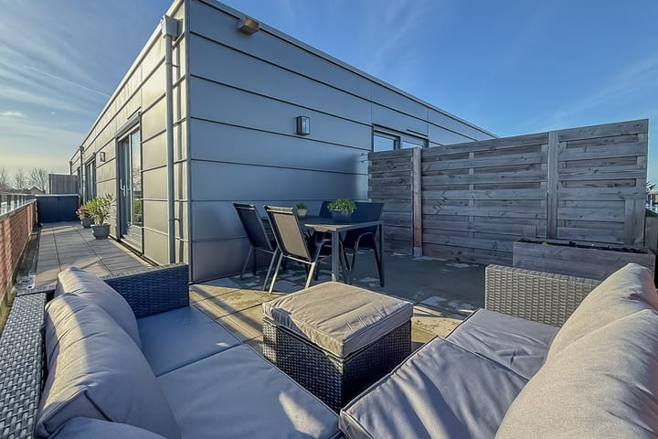 Foto 38 van 1e Loosterweg 42-U