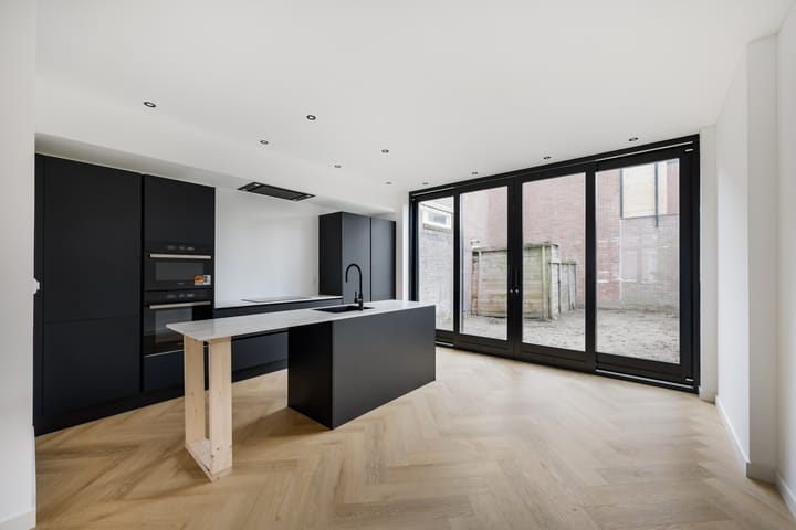 Foto 4 van Semarangstraat 14