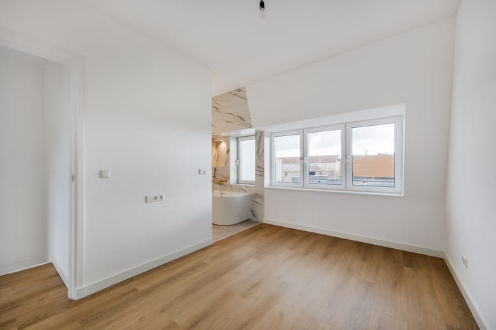 Foto 20 van Semarangstraat 14