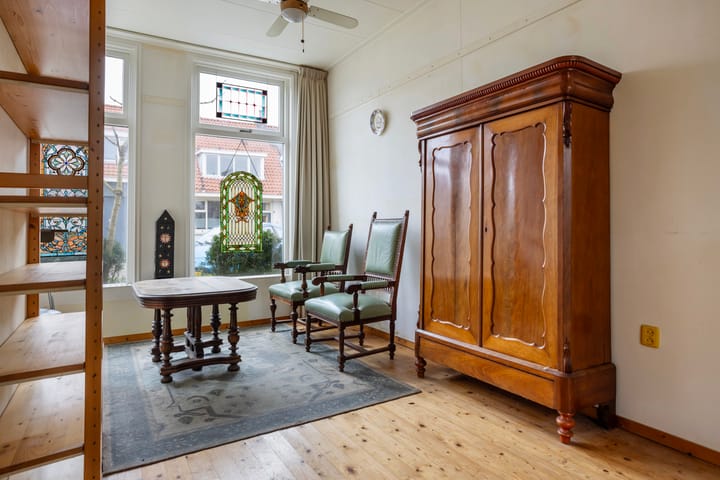 Foto 13 van Willem Loréstraat 60