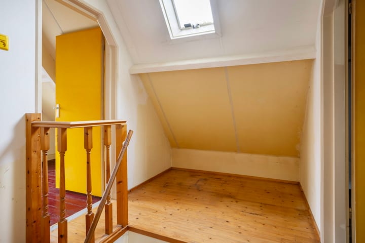 Foto 27 van Willem Loréstraat 60