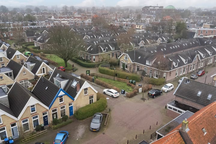 Foto 37 van Willem Loréstraat 60