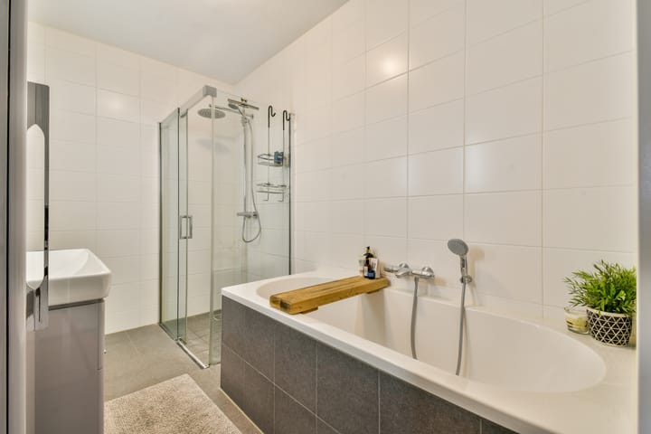 Photo 17 of Mary van der Sluisstraat 320