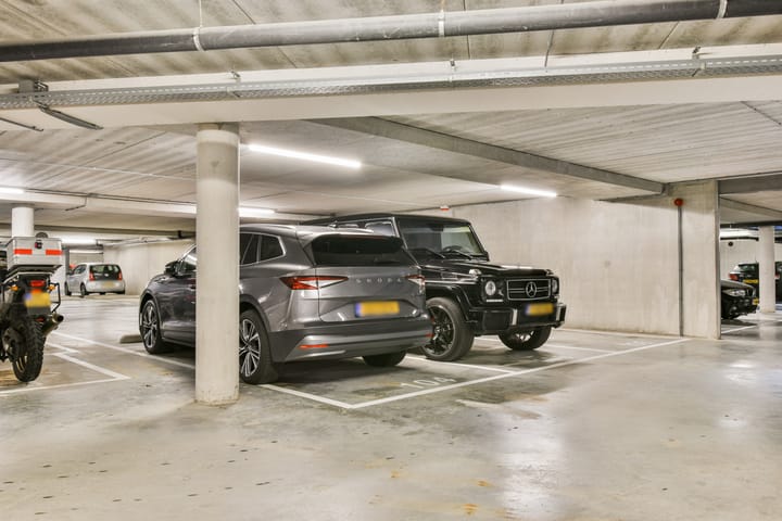 Photo 26 of Mary van der Sluisstraat 320