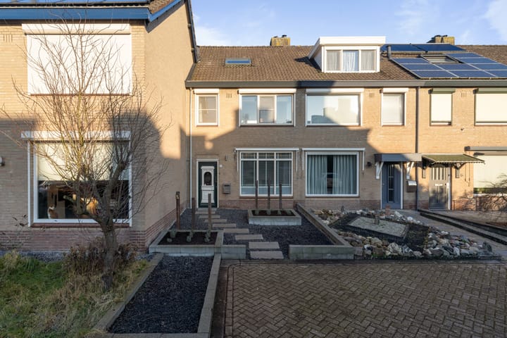 Foto 1 van Spinetstraat 10