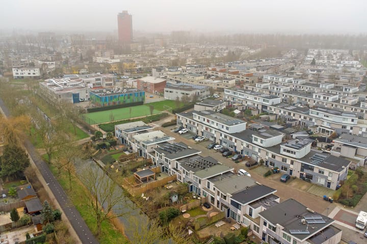 Foto 30 van Mahonie 120