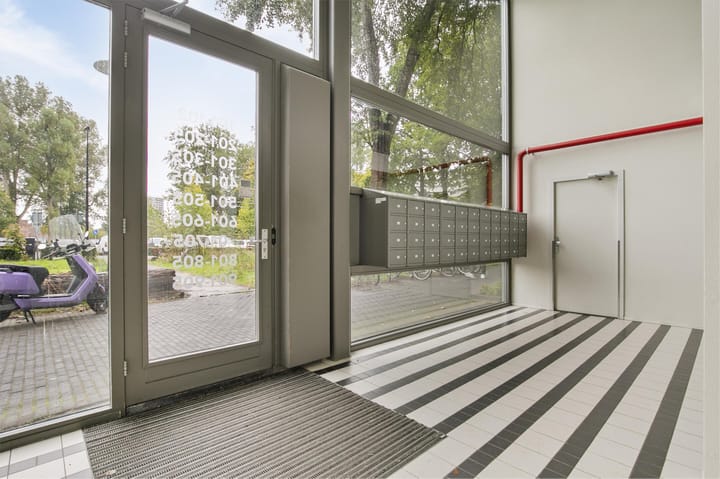 Foto 12 van Kleiburg 808