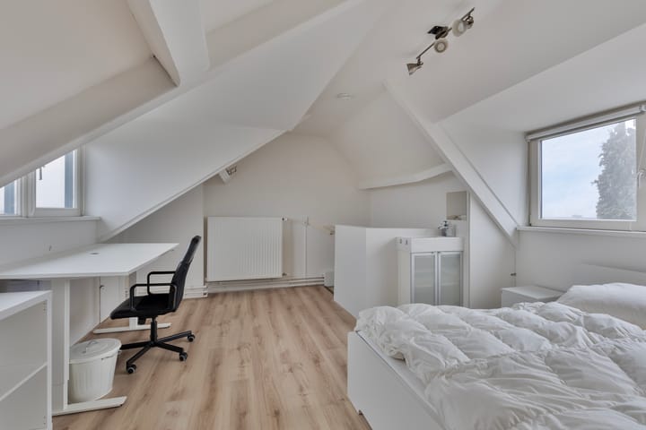 Photo 12 of Gerechtigheidslaan 4-C