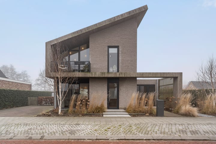 Photo 7 of Wethouder C.J. Moerlandstraat 16