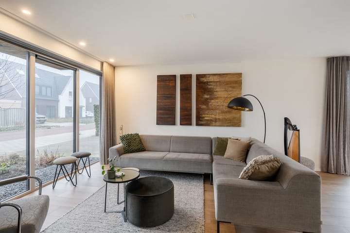 Photo 12 of Wethouder C.J. Moerlandstraat 16