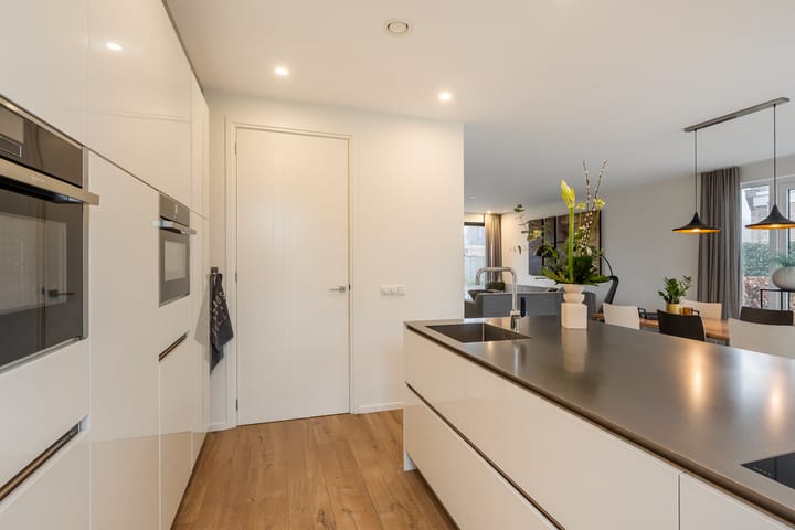 Photo 18 of Wethouder C.J. Moerlandstraat 16