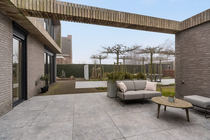 Photo 49 of Wethouder C.J. Moerlandstraat 16