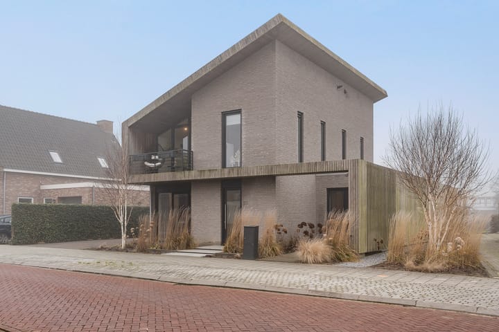 Photo 54 of Wethouder C.J. Moerlandstraat 16