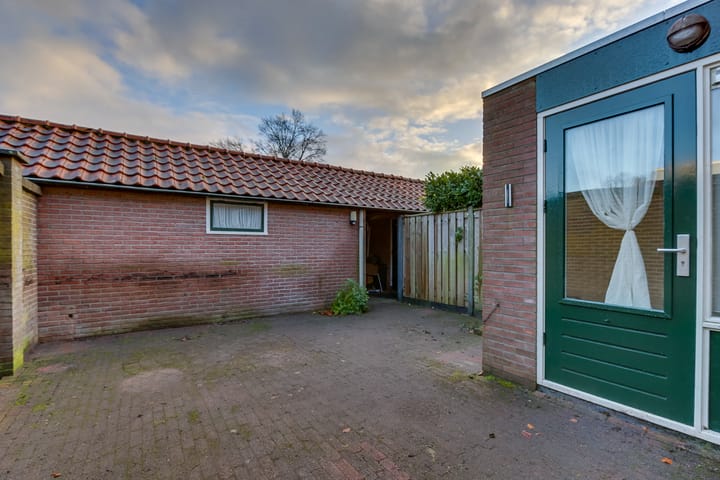 Foto 11 van Herman Kampmanstraat 56