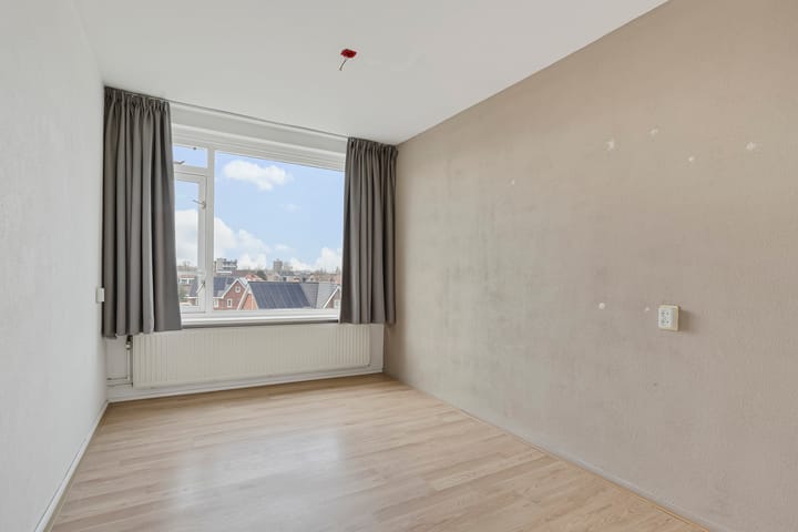 Foto 16 van Lachappellestraat 63-C