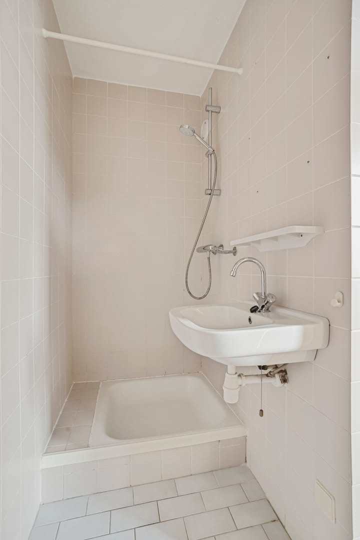 Foto 26 van Lachappellestraat 63-C