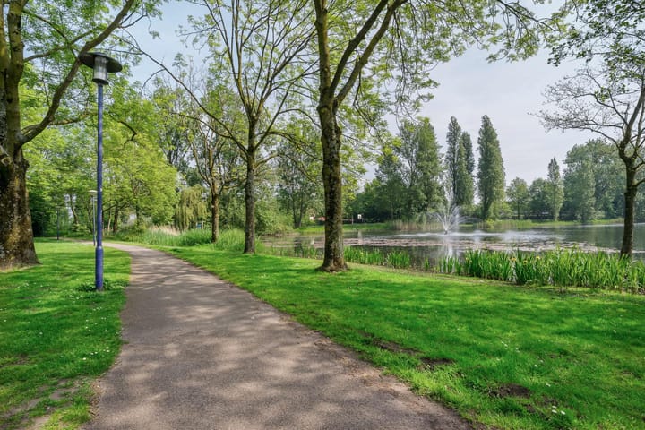 Foto 32 van Lachappellestraat 63-C