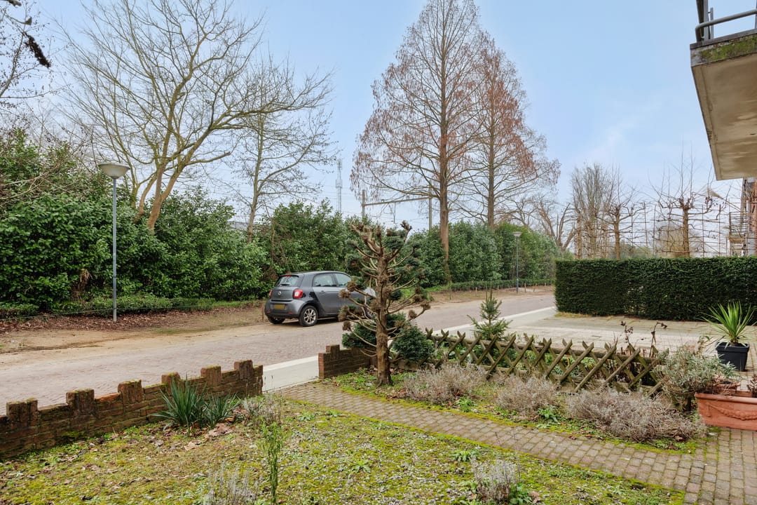 Foto 31 van Spoorlaan 39