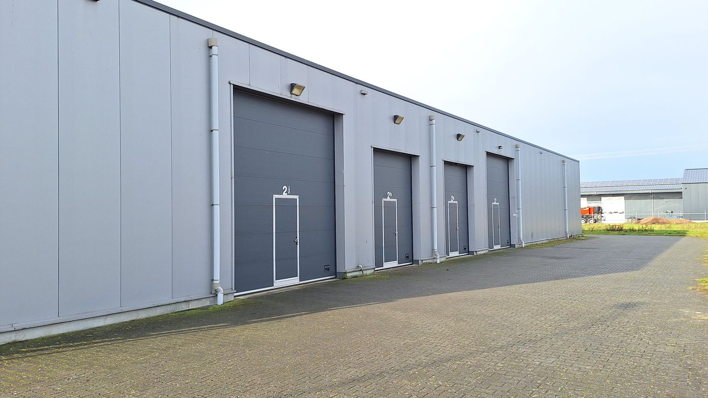 Bekijk foto 5 van Zadelmaker 2-H