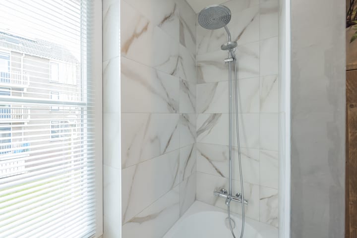 Foto 26 van Van Limburg Stirumstraat 5