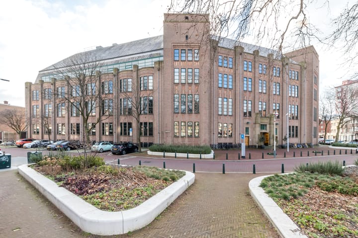 Spaarneplein 2