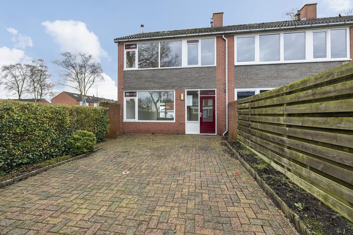 Foto 1 van Voeghoutenstraat 59