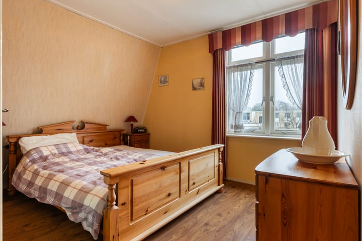 Foto 18 van Hertenlaan 9