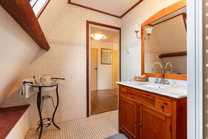 Foto 21 van Hertenlaan 9