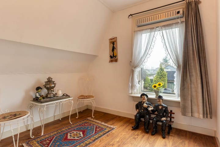 Foto 23 van Hertenlaan 9