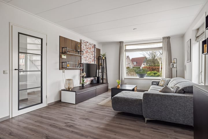 Foto 2 van mr. J.P. Miedemastraat 34