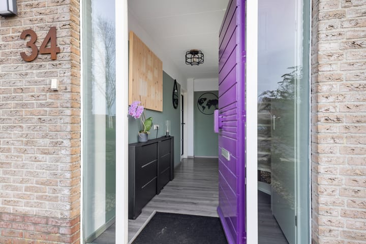 Foto 13 van mr. J.P. Miedemastraat 34