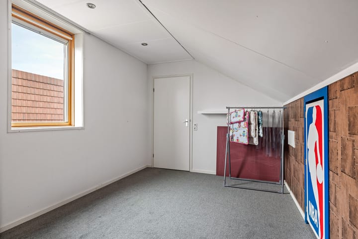 Foto 28 van mr. J.P. Miedemastraat 34