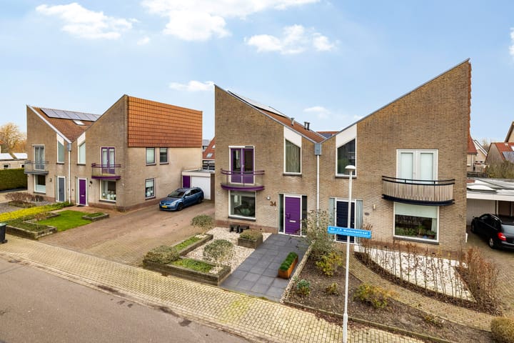 Foto 45 van mr. J.P. Miedemastraat 34