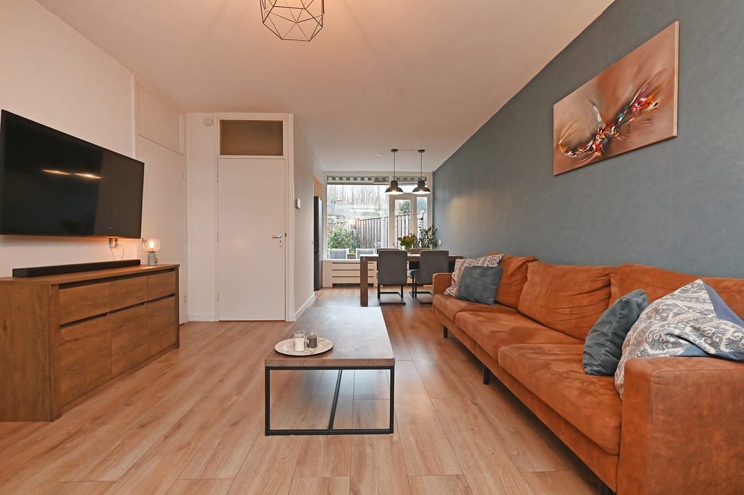 Photo 8 of Johan Huizingaplein 20