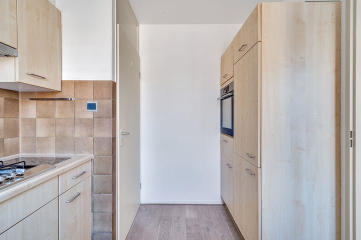 Foto 21 van Gevers Deynootweg 562