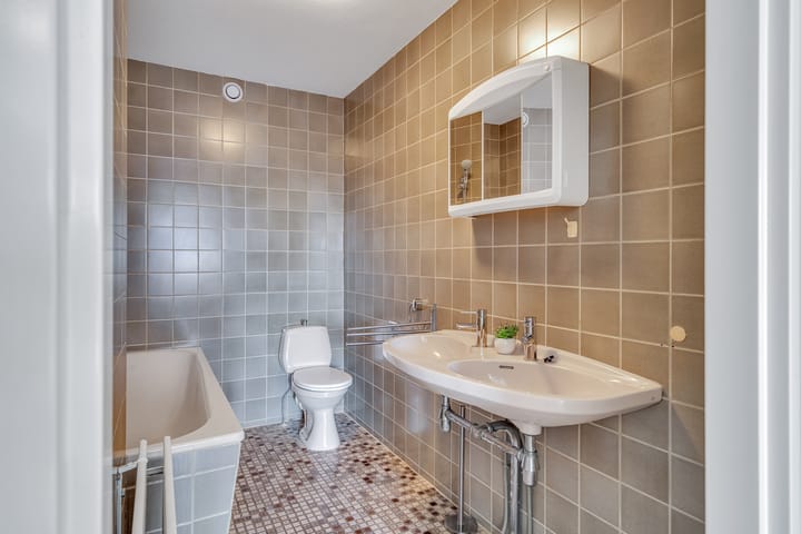 Foto 30 van Gevers Deynootweg 562